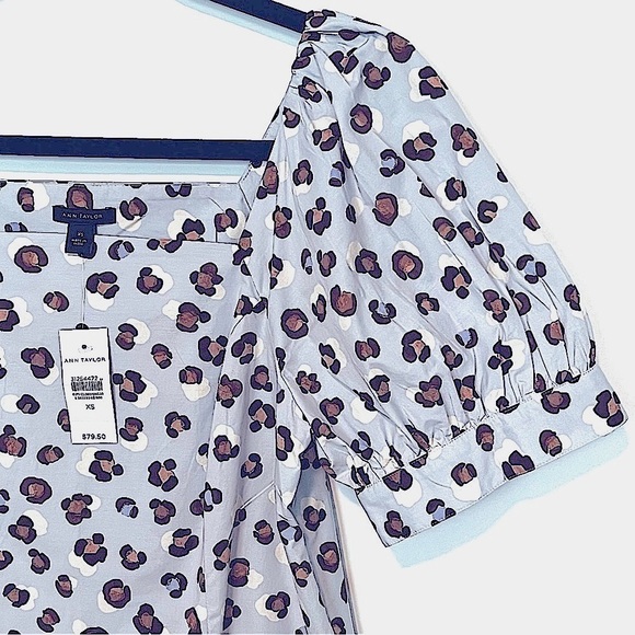 NWT Ann Taylor Leopard Print Blue Square Neck Puff sleeve Top XS - Picture 2 of 7